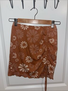 Floral Ruched Drawstring Mini Skirt - Rust Brown With Orange Tint